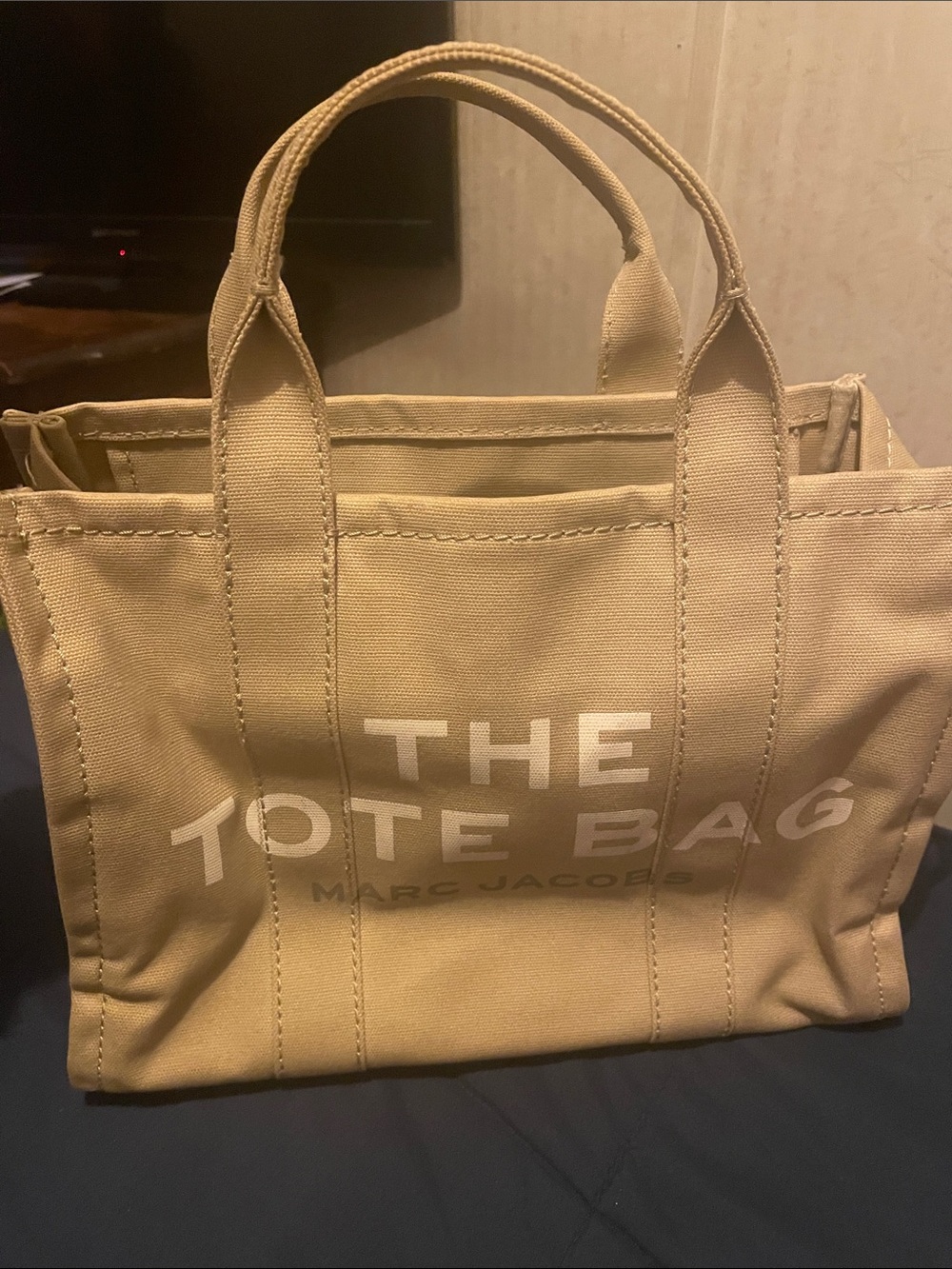 Marc Jacobs Canvas Tote Bag in Beige